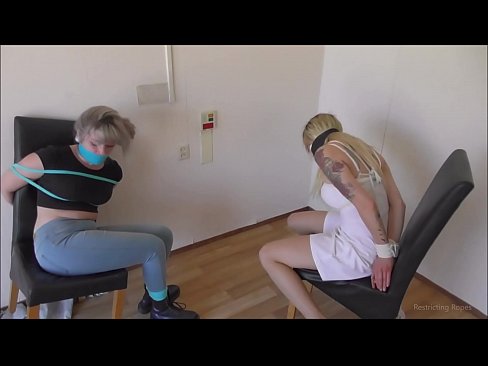 ❤️ E varur / e lidhur dhe e gojës / vajzë në ankth ️ Video seksi në sq.analizatorkrovi.ru ❌️❤