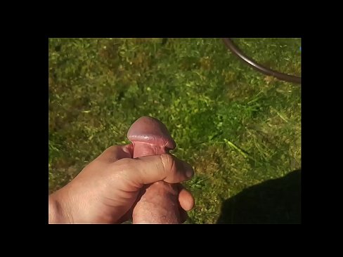❤️ Hotfies e ndyhet pidhi i saj rozë dhe përfundon me një shiringë në një kopsht veror ️ Video seksi në sq.analizatorkrovi.ru ❌️❤