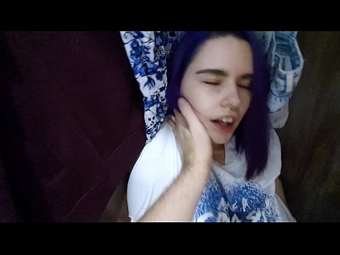 ❤️ Gjeta motrën time në dollap dhe e ndihmova të përfundonte ️ Video seksi në sq.analizatorkrovi.ru ❌️❤